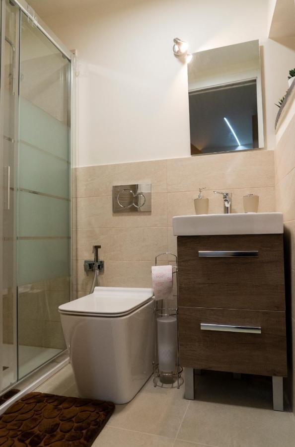 Apartament Ad Un Passo Dal Centro Katania Zewnętrze zdjęcie