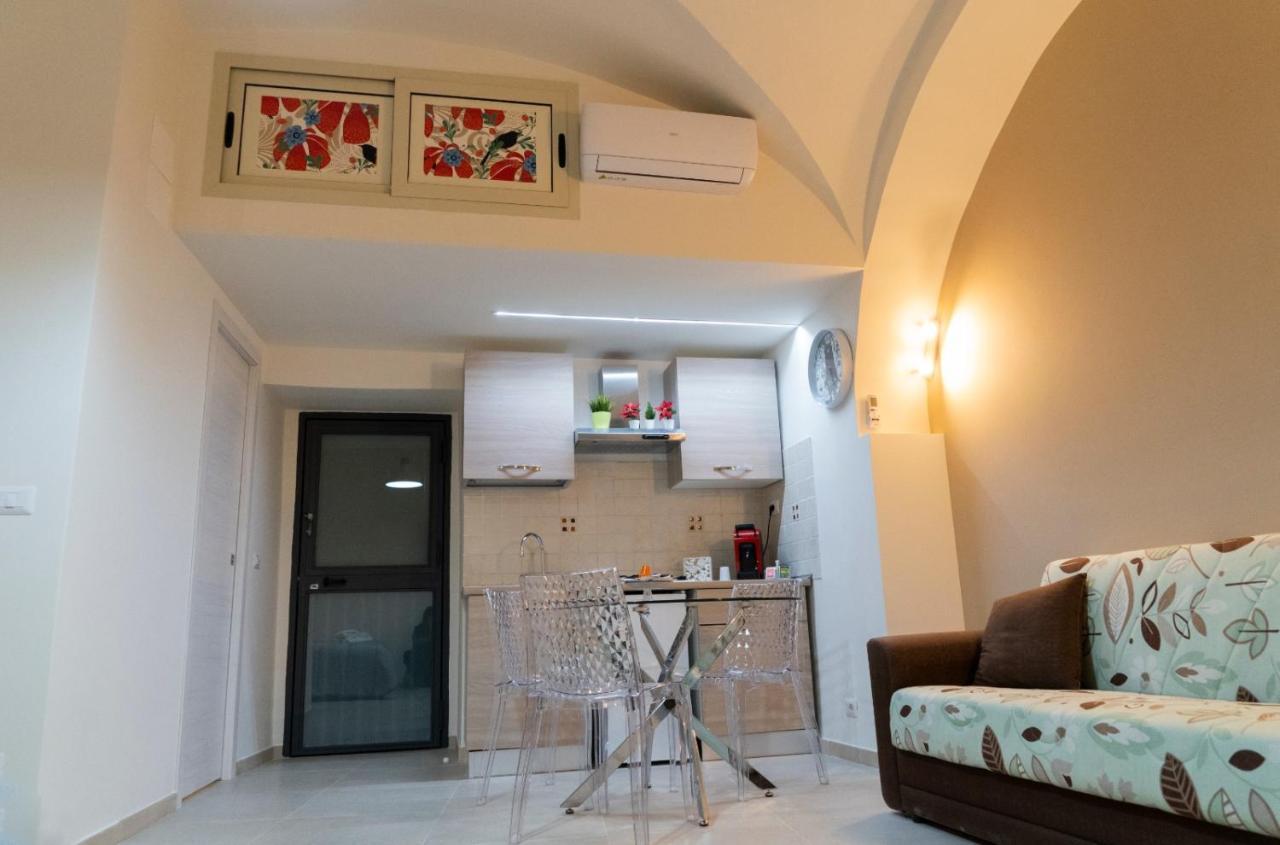 Apartament Ad Un Passo Dal Centro Katania Zewnętrze zdjęcie